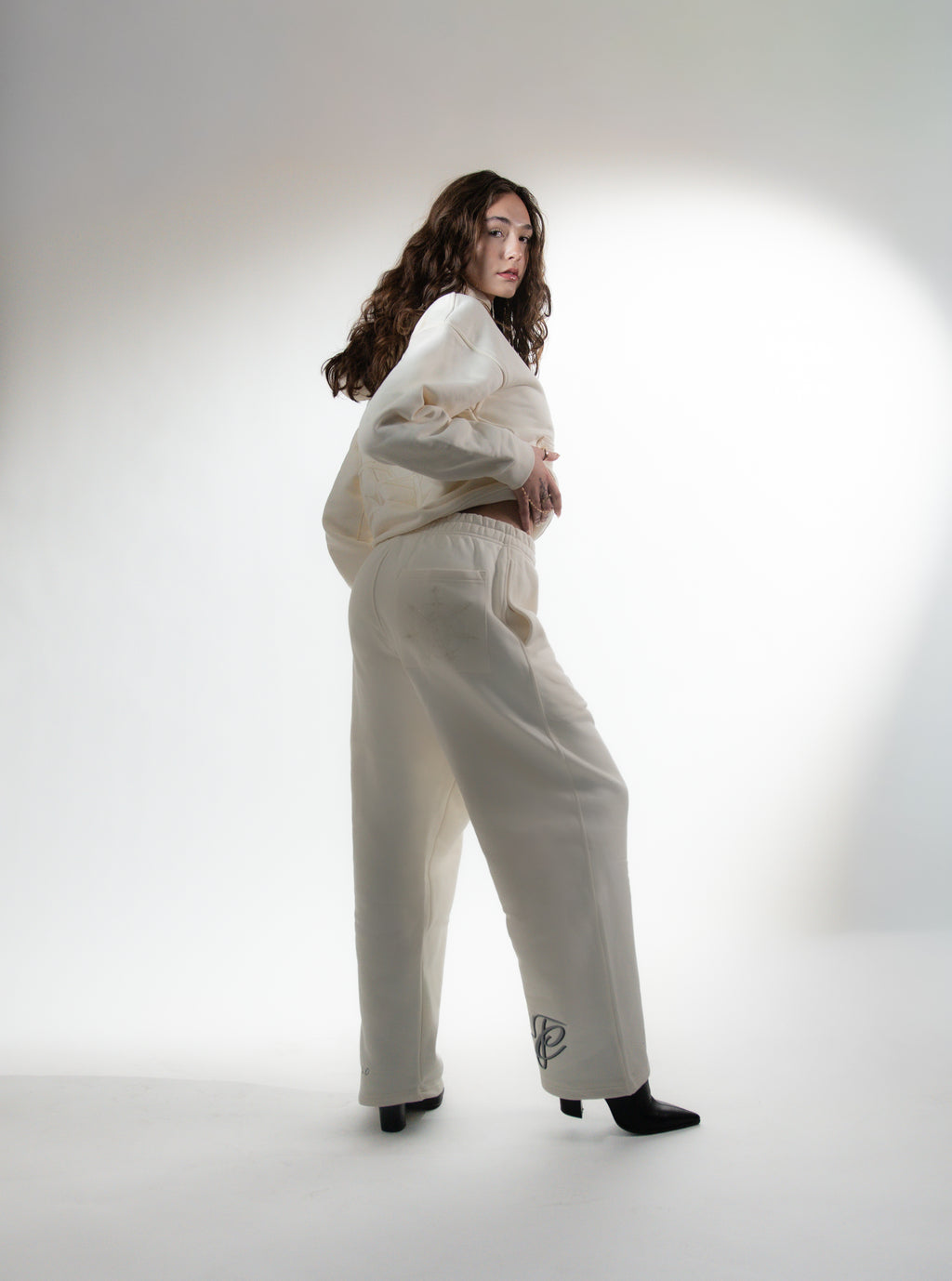 Type 2.0 - Signature Sweatpants, White Vanilla